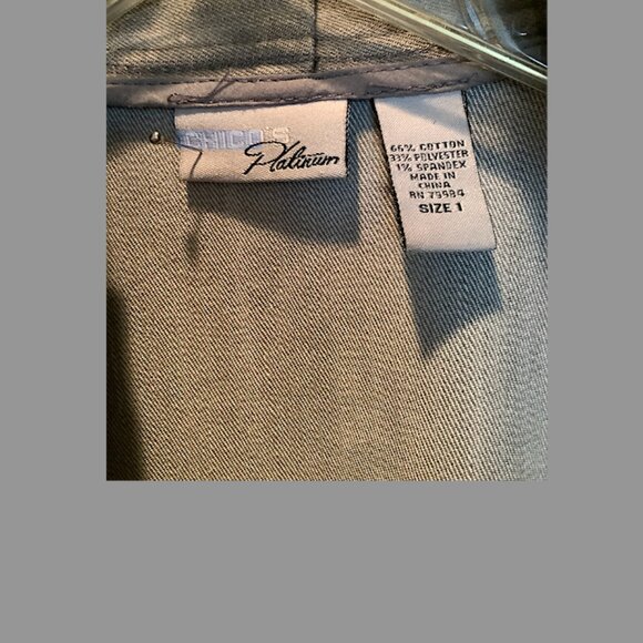 Chicos  Platinum- Classic Cotton Blend Denim Jacket Size 1 - Picture 12 of 12